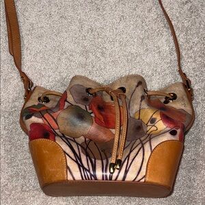 Jeon Leather Floral Drawstring Crossbody Bag (Multi-Color)